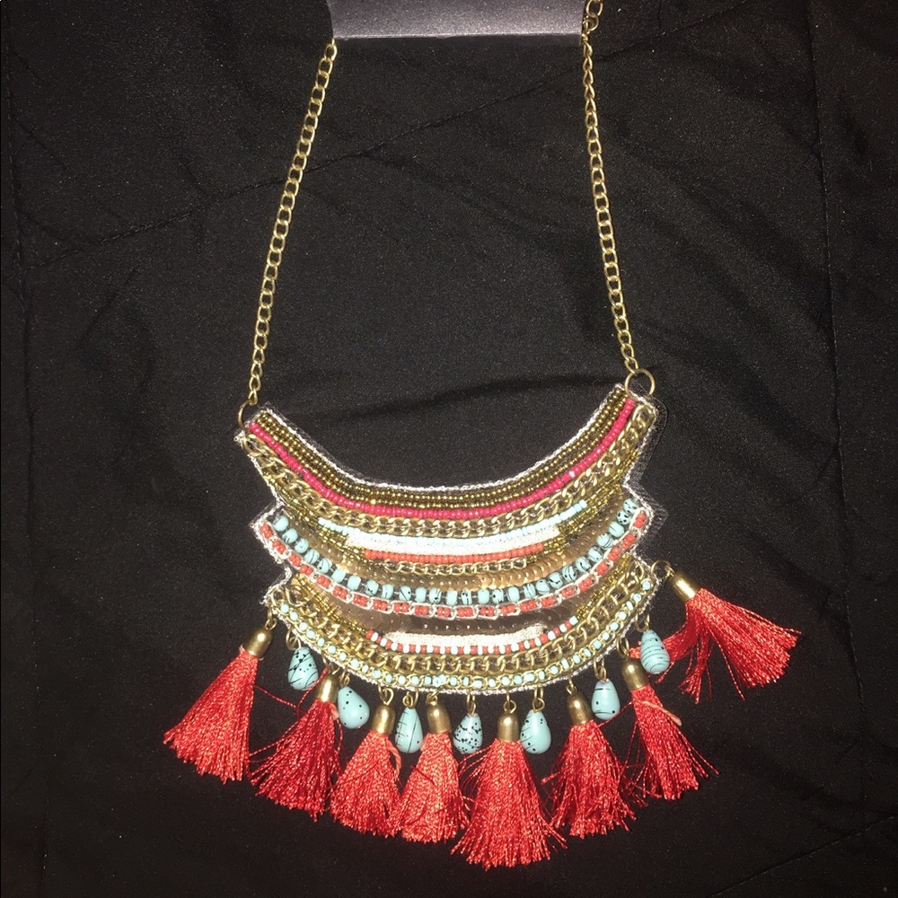 Brand new necklace
